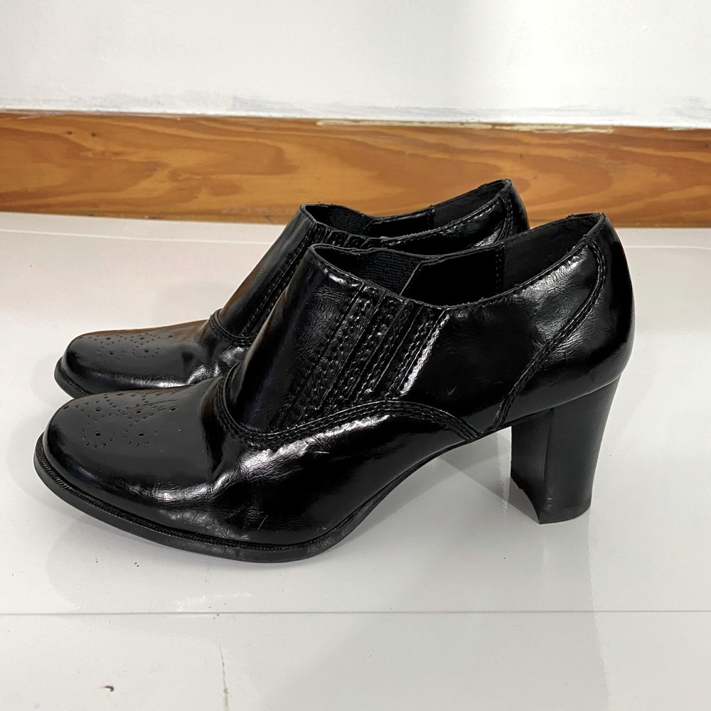 Etienne Aigner Nessie Booties